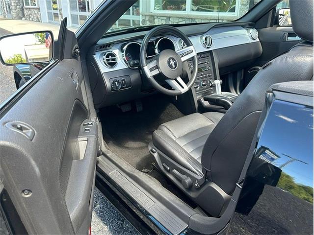 2005 Ford Mustang (CC-2104452) for sale in Depew, New York