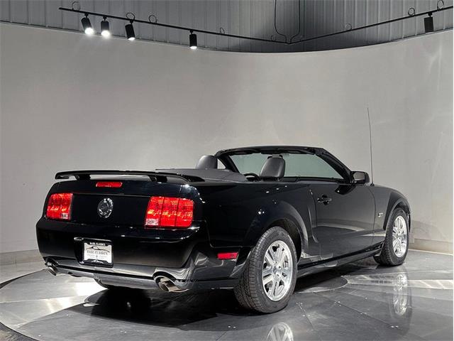 2005 Ford Mustang (CC-2104452) for sale in Depew, New York