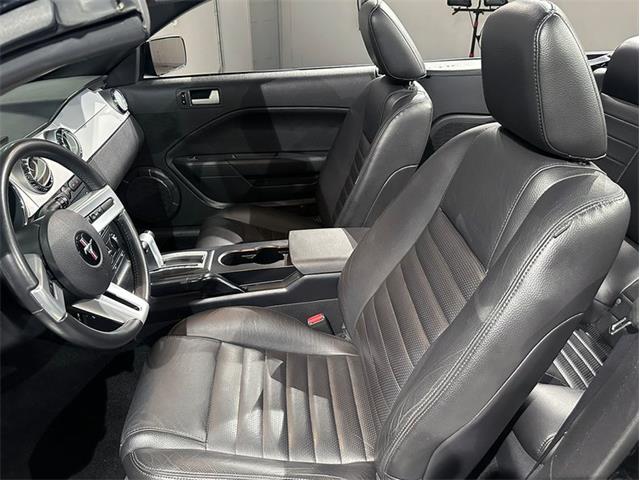 2005 Ford Mustang (CC-2104452) for sale in Depew, New York