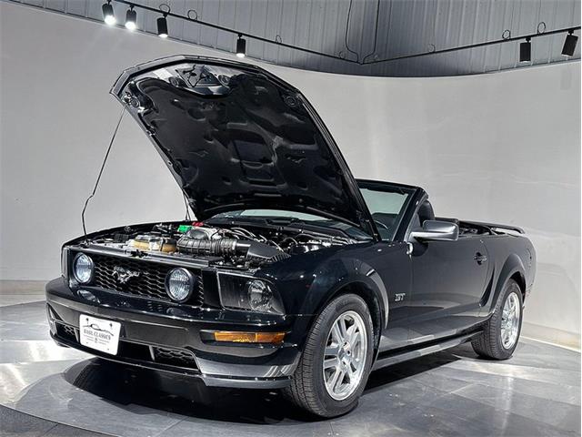2005 Ford Mustang (CC-2104452) for sale in Depew, New York
