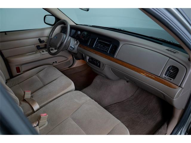 2003 Ford Crown Victoria (CC-2104471) for sale in Saratoga Springs, New York