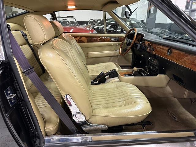 1978 Aston Martin V8 (CC-2104528) for sale in Huntington Station, New York