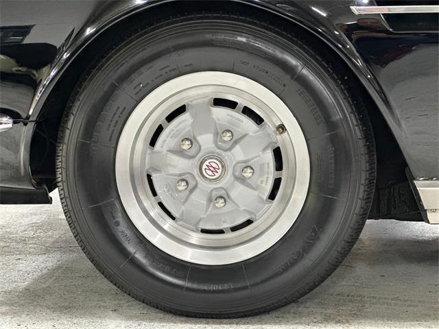 1978 Aston Martin V8 (CC-2104528) for sale in Huntington Station, New York