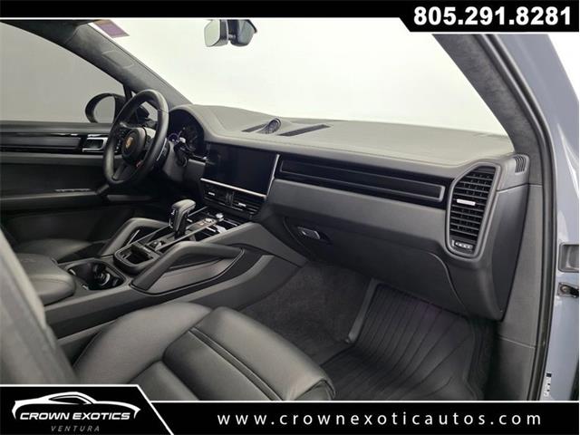 2022 Porsche Cayenne (CC-2104549) for sale in Ventura, California