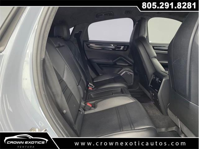 2022 Porsche Cayenne (CC-2104549) for sale in Ventura, California