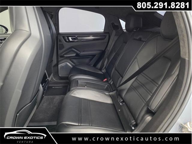 2022 Porsche Cayenne (CC-2104549) for sale in Ventura, California