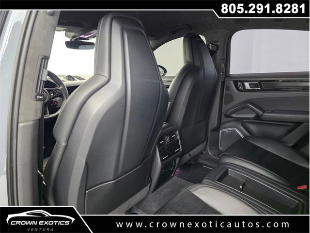 2022 Porsche Cayenne (CC-2104549) for sale in Ventura, California