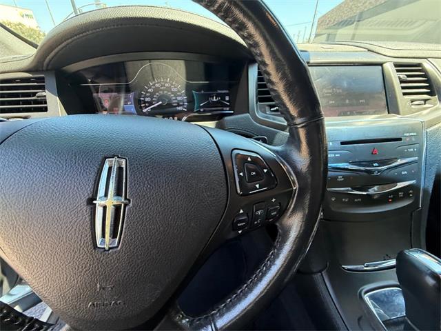 2013 Lincoln MKS (CC-2104567) for sale in El Cajon, California