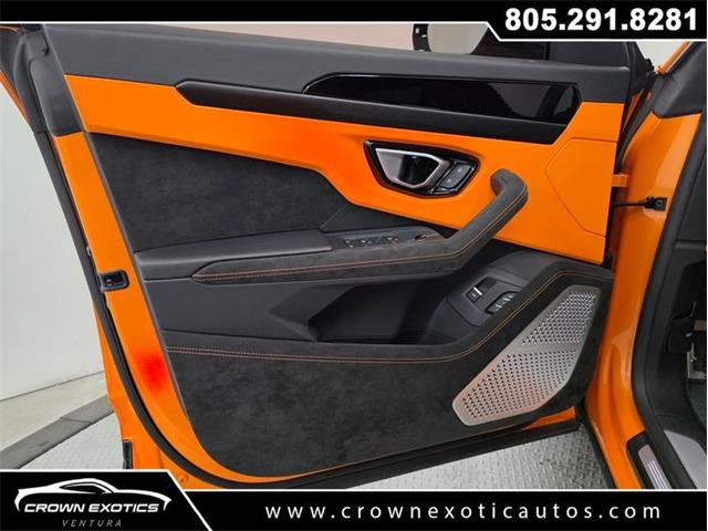2024 Lamborghini Urus (CC-2104600) for sale in Ventura, California