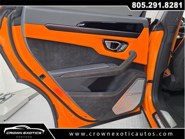 2024 Lamborghini Urus (CC-2104600) for sale in Ventura, California