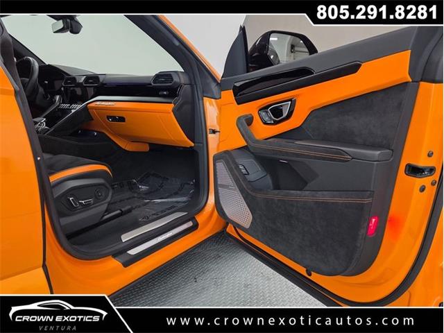 2024 Lamborghini Urus (CC-2104600) for sale in Ventura, California
