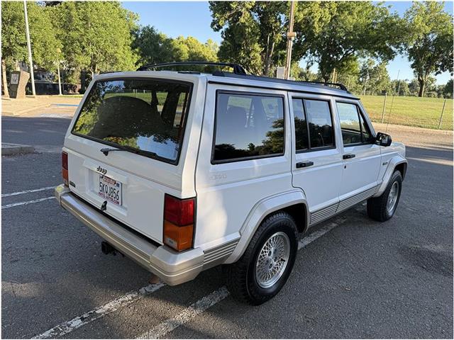 1995 Jeep Cherokee (CC-2104627) for sale in Roseville, California
