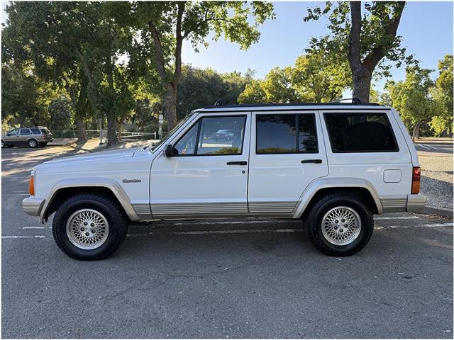 1995 Jeep Cherokee (CC-2104627) for sale in Roseville, California