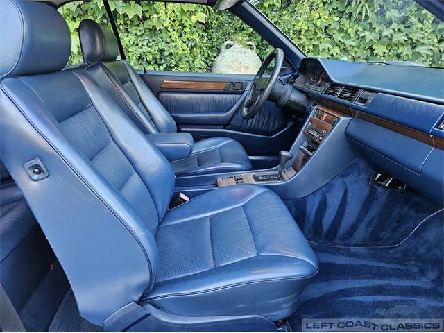 1990 Mercedes-Benz 300CE (CC-2104708) for sale in Sonoma, California