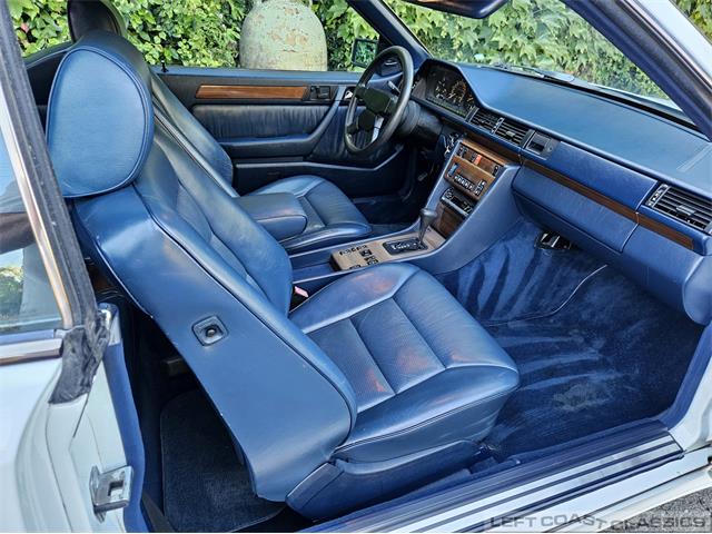 1990 Mercedes-Benz 300CE (CC-2104708) for sale in Sonoma, California