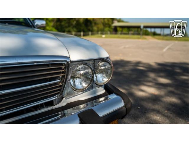 1987 Mercedes-Benz 560 (CC-2104807) for sale in Smyrna, Tennessee
