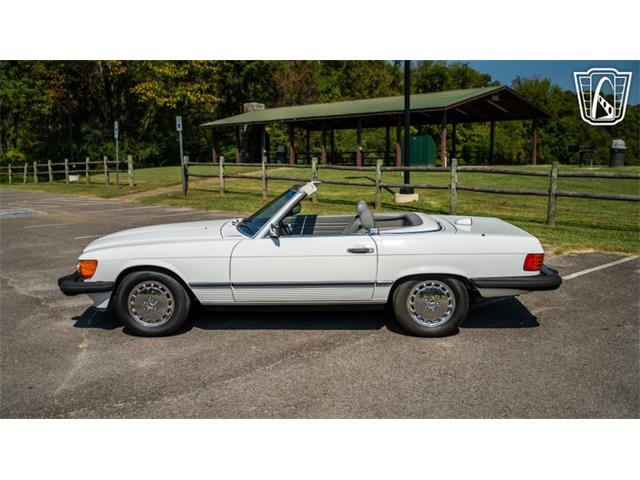 1987 Mercedes-Benz 560 (CC-2104807) for sale in Smyrna, Tennessee