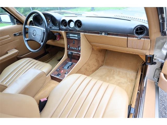1989 Mercedes-Benz 560SL (CC-2104863) for sale in Astoria, New York
