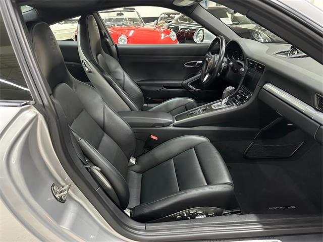 2018 Porsche 911 (CC-2104874) for sale in Huntington Station, New York