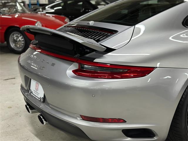 2018 Porsche 911 (CC-2104874) for sale in Huntington Station, New York