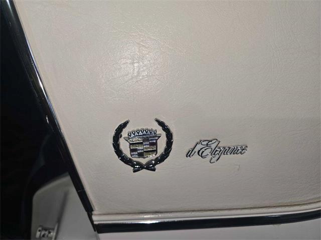 1986 Cadillac Fleetwood Brougham (CC-2104933) for sale in Spirit Lake, Iowa