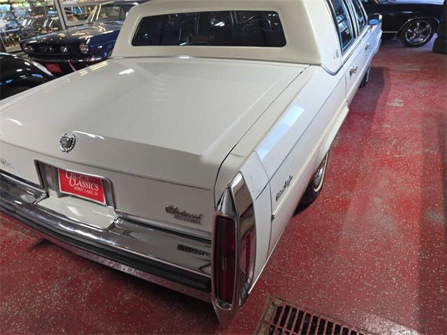 1986 Cadillac Fleetwood Brougham (CC-2104933) for sale in Spirit Lake, Iowa