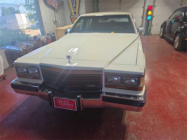 1986 Cadillac Fleetwood Brougham (CC-2104933) for sale in Spirit Lake, Iowa