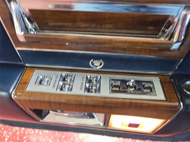 1986 Cadillac Fleetwood Brougham (CC-2104933) for sale in Spirit Lake, Iowa