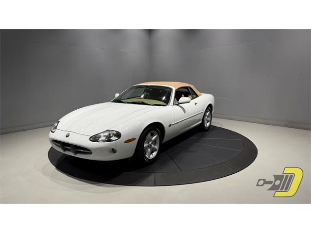 1997 Jaguar XK8 (CC-2104979) for sale in Manitowoc, Wisconsin