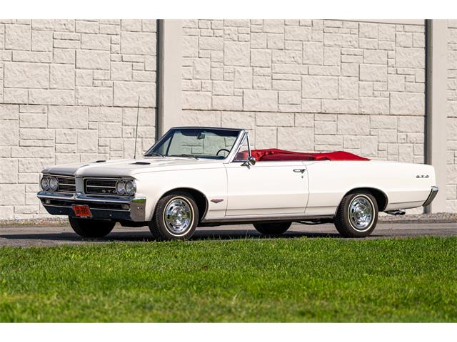 1964 Pontiac GTO "Tri-Power 4-Speed" (CC-2104980) for sale in Allentown, Pennsylvania