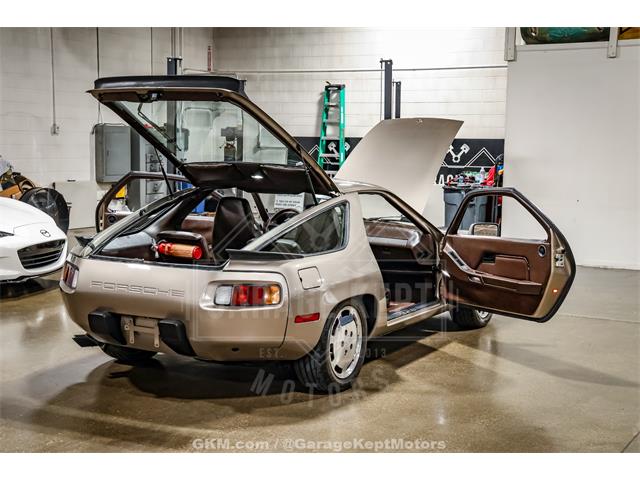 1983 Porsche 928 (CC-2105027) for sale in Grand Rapids, Michigan