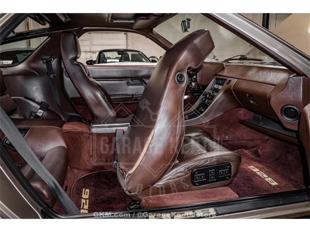 1983 Porsche 928 (CC-2105027) for sale in Grand Rapids, Michigan