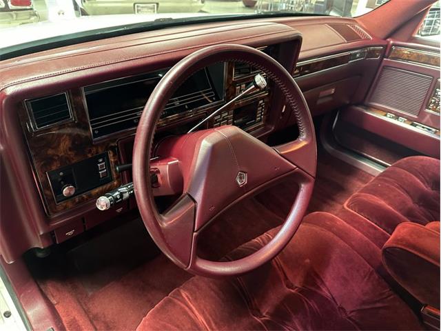 1989 Chrysler New Yorker (CC-2105066) for sale in Columbus, Ohio