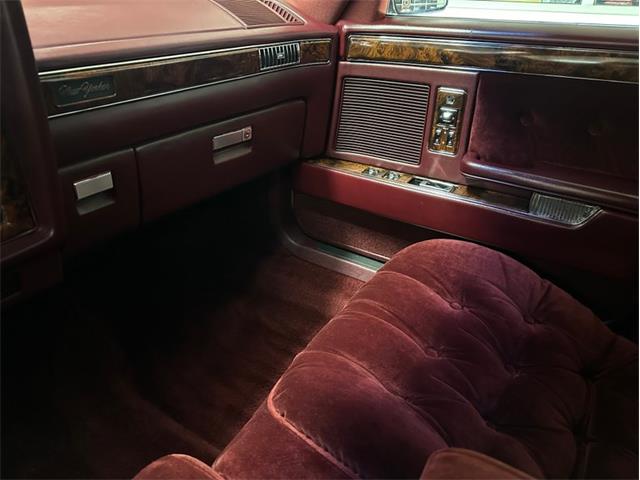 1989 Chrysler New Yorker (CC-2105066) for sale in Columbus, Ohio