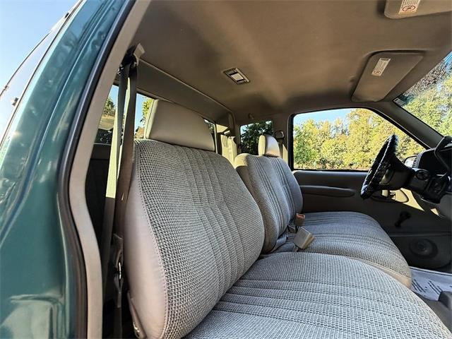 1998 Chevrolet C/K 1500 (CC-2105161) for sale in Gladstone, Oregon