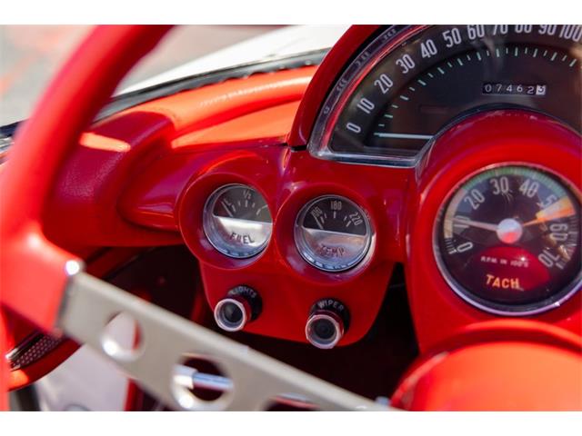 1960 Chevrolet Corvette (CC-2105165) for sale in Laguna Beach, California