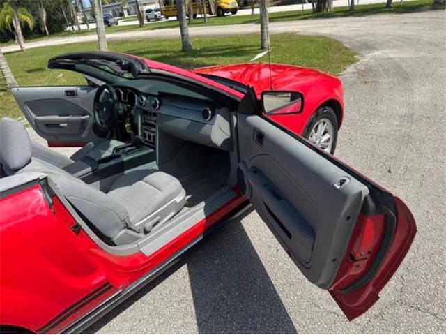 2005 Ford Mustang (CC-2105227) for sale in Cadillac, Michigan