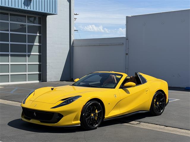 2023 Ferrari 812 GTS (CC-2105273) for sale in newport beach, California