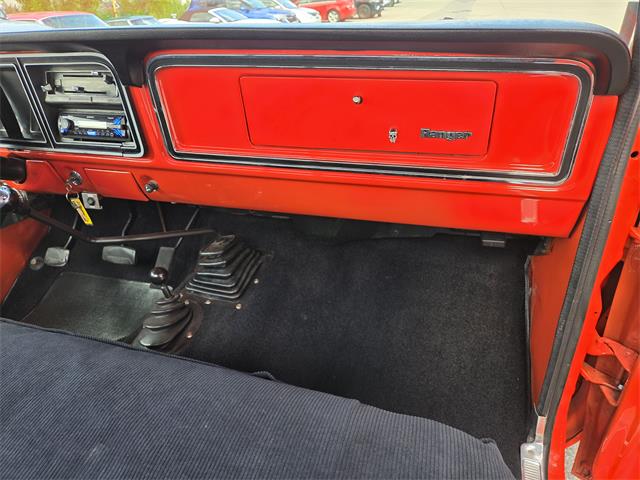 1976 Ford F100 (CC-2105290) for sale in Vaudreuil-Dorion, Quebec