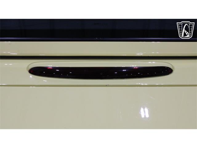 2002 Ford Thunderbird (CC-2105392) for sale in Runnemede, New Jersey