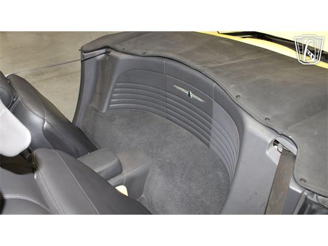 2002 Ford Thunderbird (CC-2105392) for sale in Runnemede, New Jersey