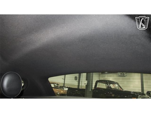 2002 Ford Thunderbird (CC-2105392) for sale in Runnemede, New Jersey