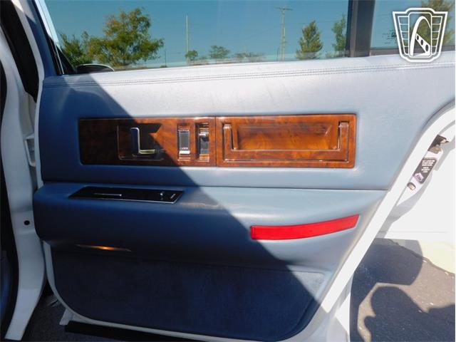 1995 Cadillac Fleetwood (CC-2105411) for sale in Olathe, Kansas