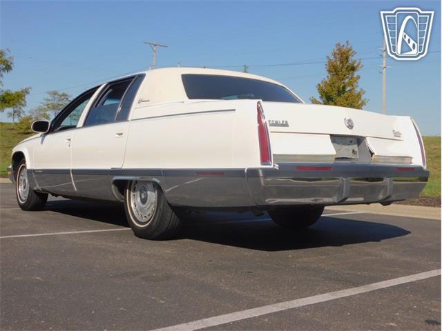 1995 Cadillac Fleetwood (CC-2105411) for sale in Olathe, Kansas
