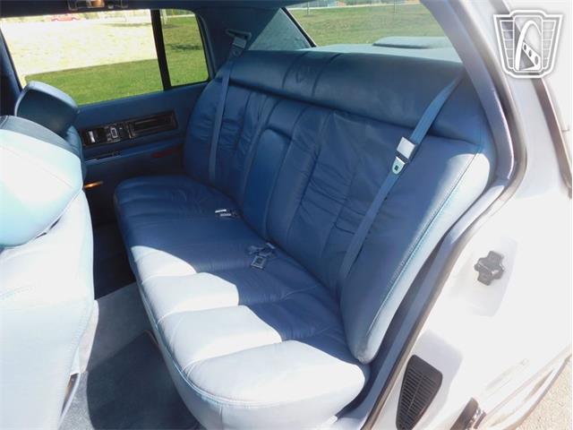 1995 Cadillac Fleetwood (CC-2105411) for sale in Olathe, Kansas