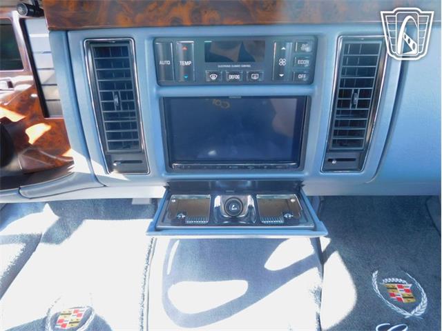 1995 Cadillac Fleetwood (CC-2105411) for sale in Olathe, Kansas