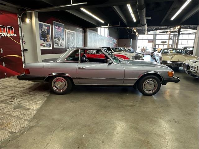 1981 Mercedes-Benz 380 (CC-2105451) for sale in West Babylon, New York