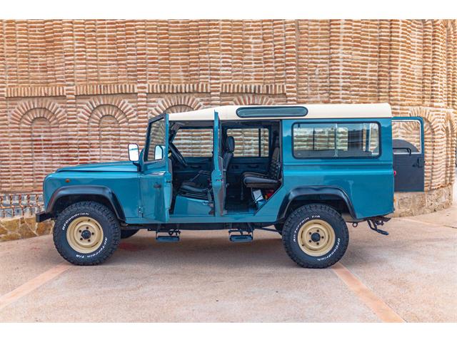 1995 Land Rover Defender 110 (CC-2105630) for sale in Sarasota , Florida