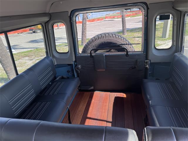 1995 Land Rover Defender 110 (CC-2105630) for sale in Sarasota , Florida