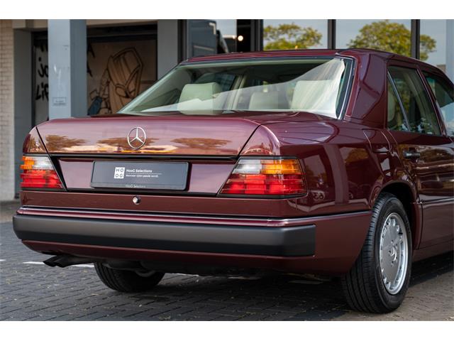 1991 Mercedes-Benz 300E (CC-2105645) for sale in Katwijk, Netherlands